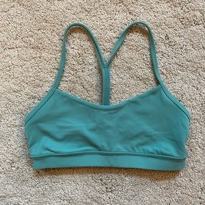 Lulu Sports Bra! Size 8